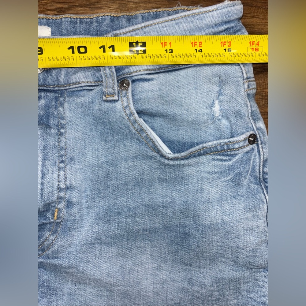 H&M High Rise Shorts Size 12 - Picture 5 of 8